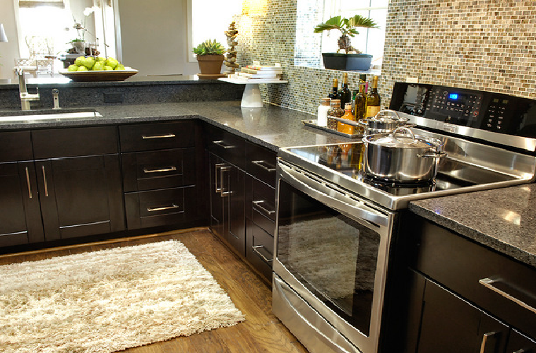 Factors To Consider When Choosing Kitchen Tiles