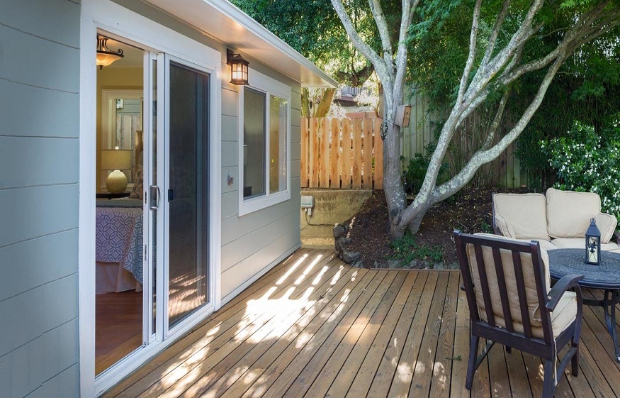 Custom screen doors in Los Angeles