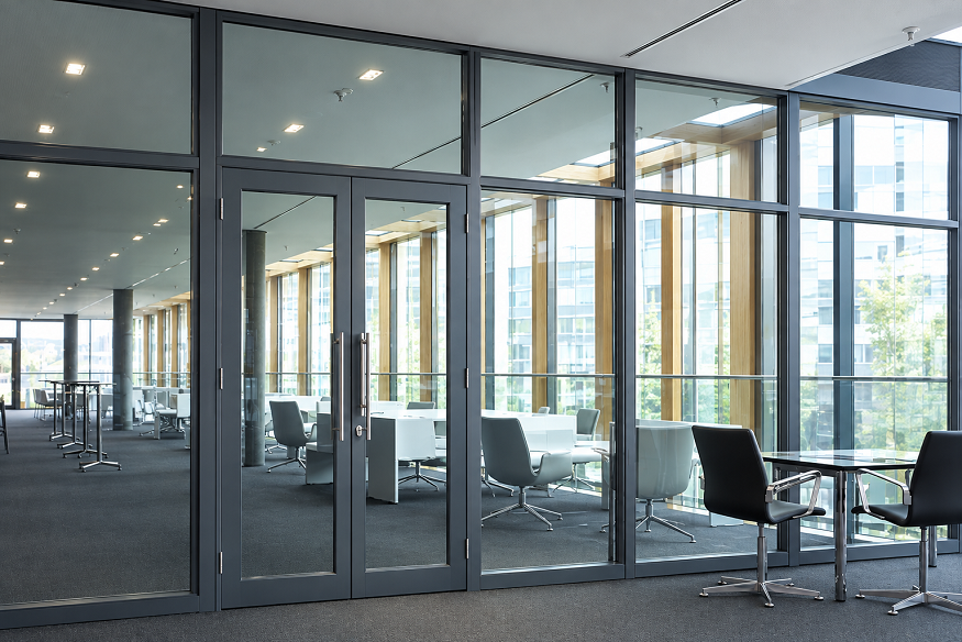 Aluminium Doors in Noida